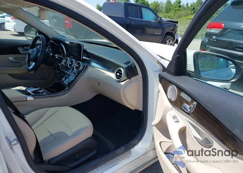 2015 Mercedes-Benz C 300 4Matic from USA, damaged, VIN 55SWF4KB1FU081825